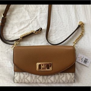 NEW Michael Kors Crossbody Clutch